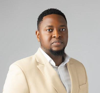 CFO- Daqualux Firm Ltd